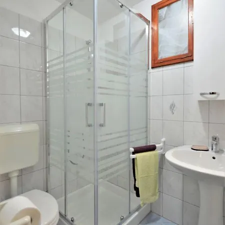 Apartment Denise - Mdn125 By Interhome Medulin