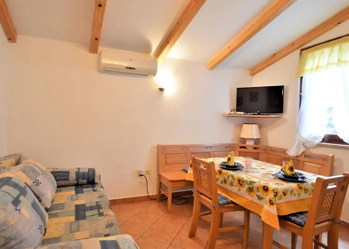 Denise-1 By Interhome Appartement